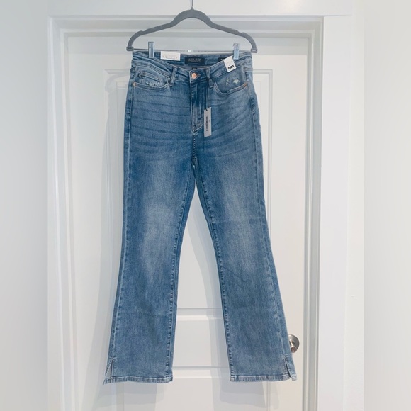 NEW SIZE 11 JUDY BLUE HIGH WAIST SLIM BOOT CUT JEANS WITH SLIT HEM - Picture 2 of 3